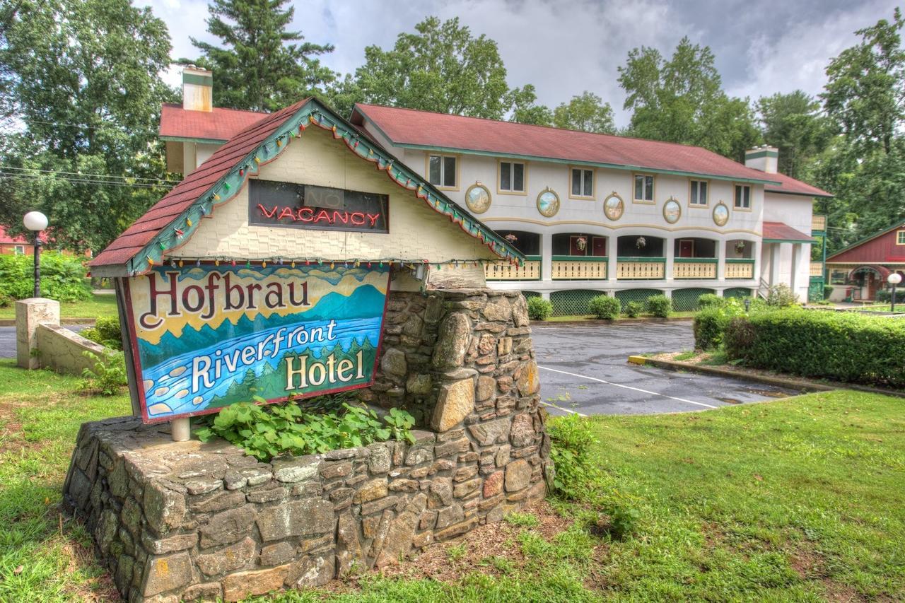 Hofbrau Riverfront Hotel Хелен Экстерьер фото